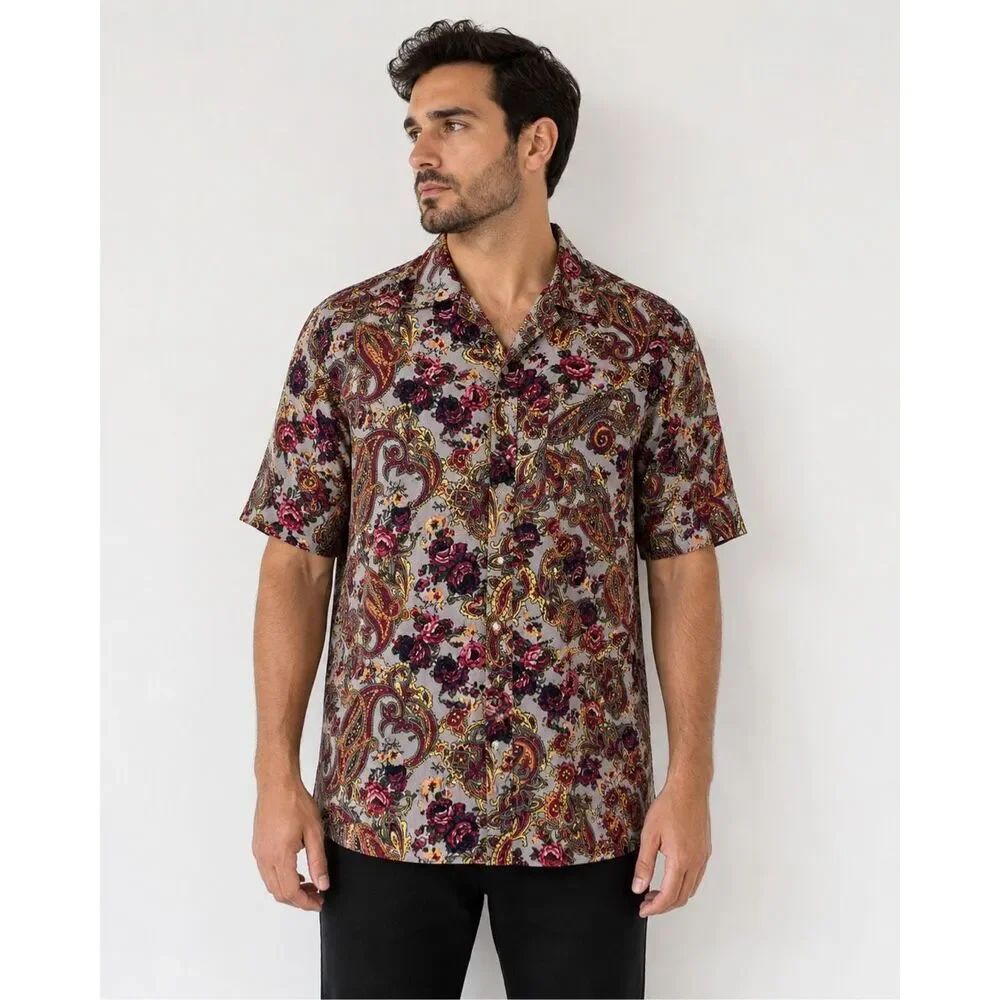 Urban Outfitters Paisley Floral Button Up Rayon Camp Shirt Men’s Size XL Notes